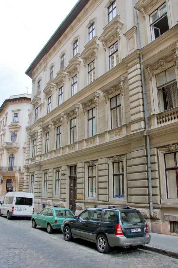 Luxury Apartment By Hi5 - Havas Street Budapest Exteriör bild